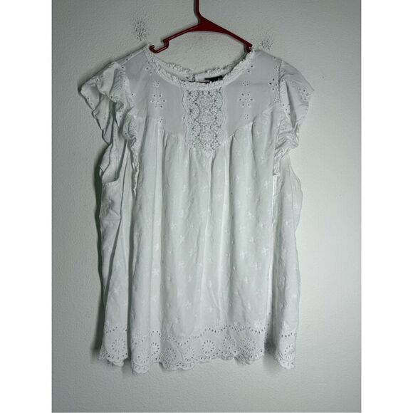 Torrid Women’s Eyelet Knit Textured Lace Trim Ruffle Cup Sleeve White Size 3X - Picture 1 of 11